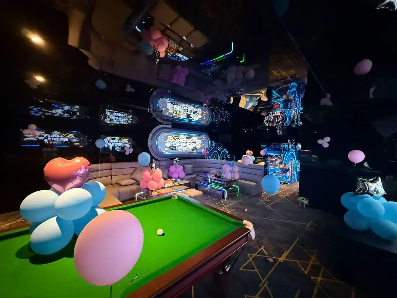 REGAL CLUB KTV 豪門會 Johor Bahru – Johor Bahru KTV